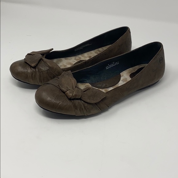 born slip on shoes womens